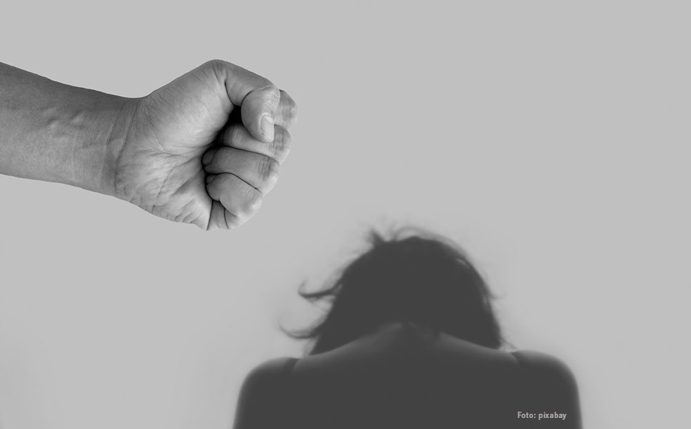 Våld mot kvinnor, genrebild från Pixabay.